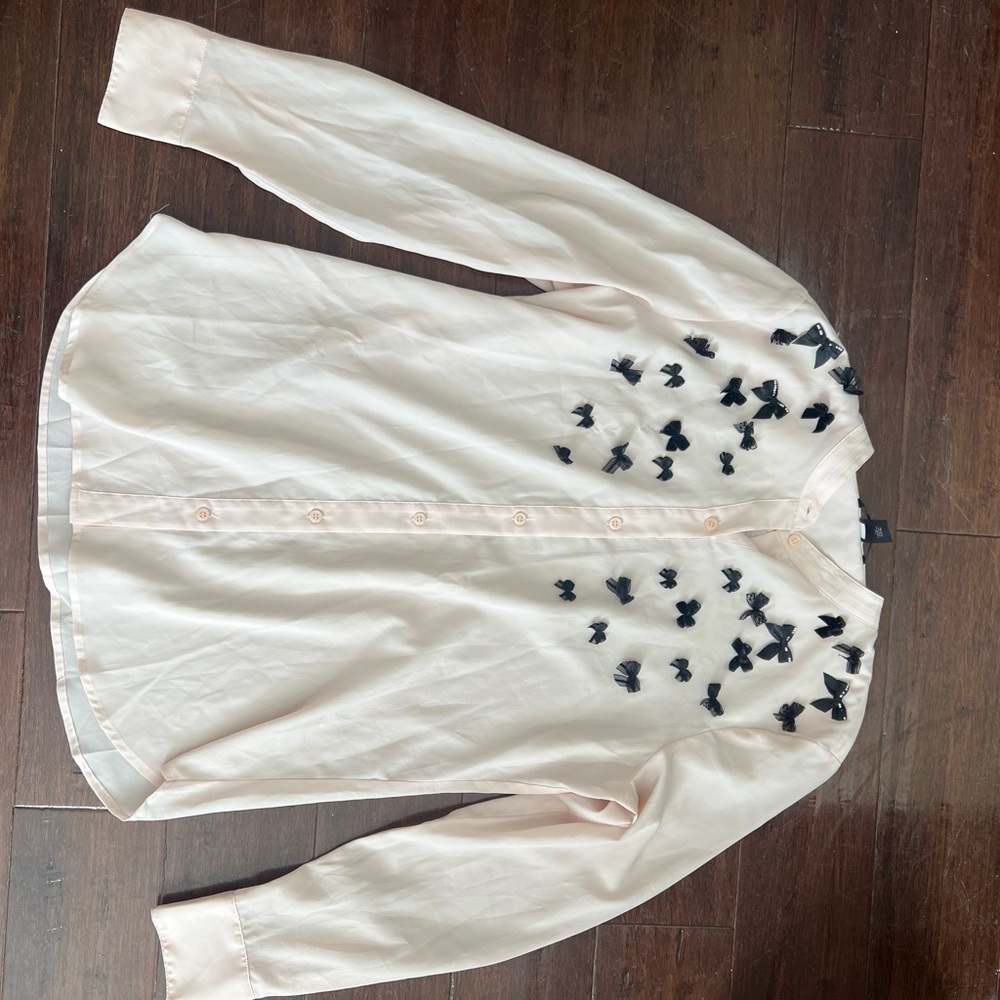 Victorias Secret Pale Pink Blouse with small black bows